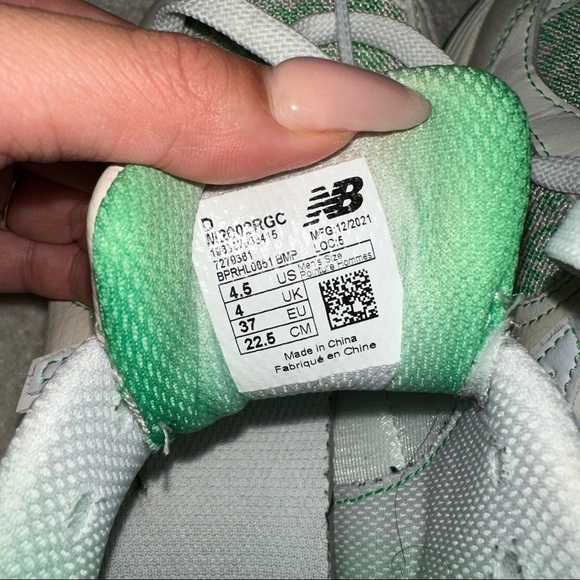 New Balance 2002R × Ganni Turtledove 2022 - Picture 5 of 8